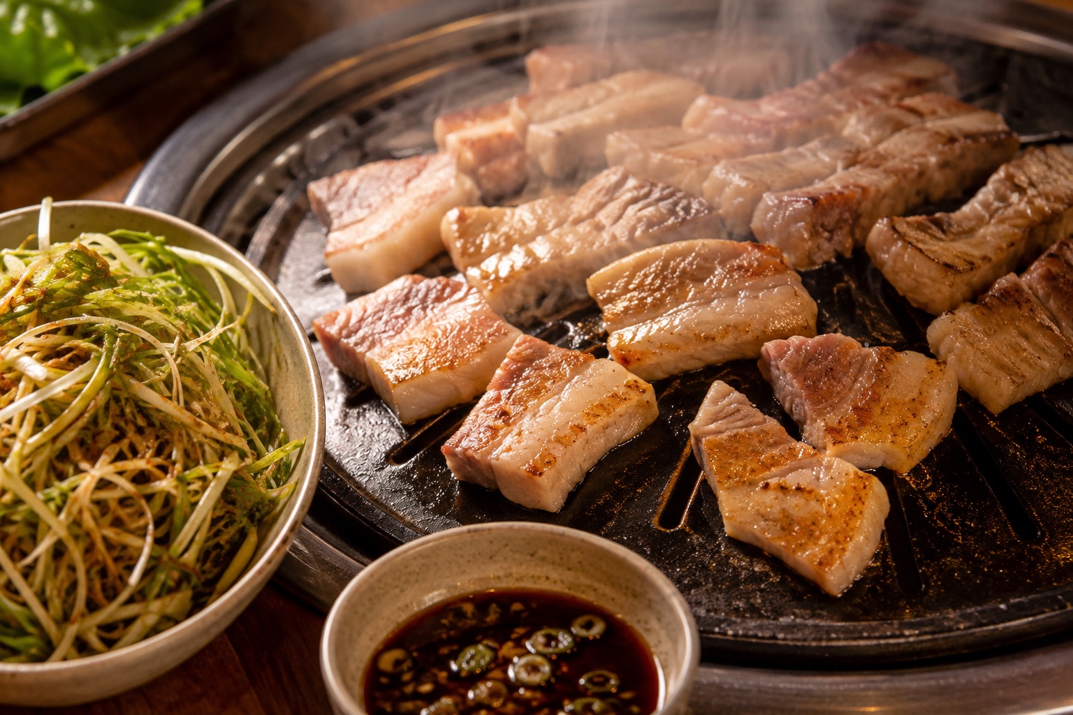 Cheongju pork-and-scallion dinner concept editorial concept image